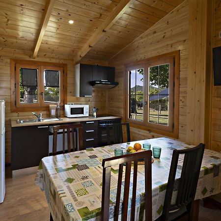 Bungalows - Camping El Solsones Solsona Exterior foto